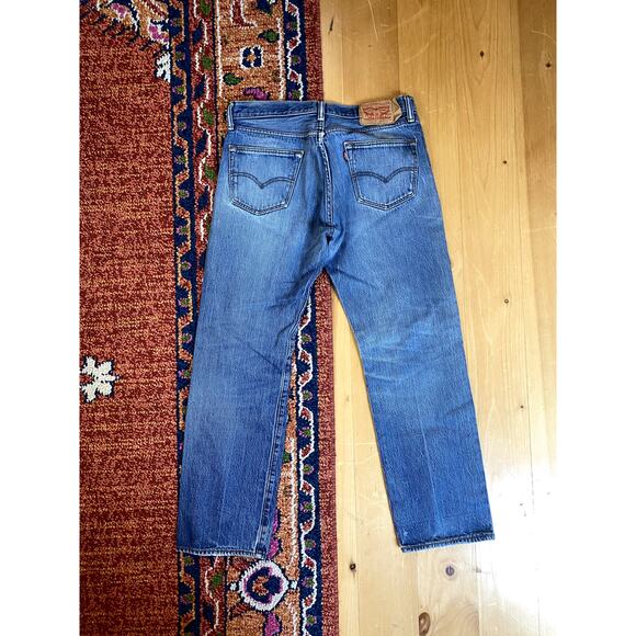 90s Levi 501 - Picture 7 of 9